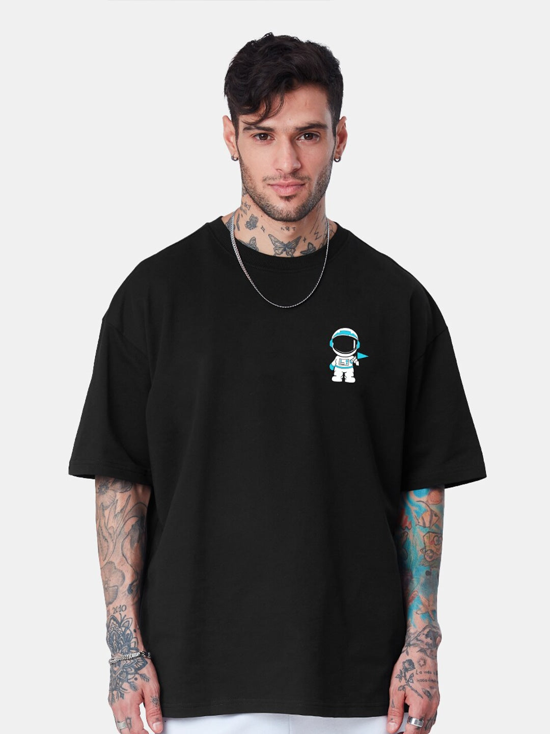 Men's Shot Stars Oversized Black Graphic Tee