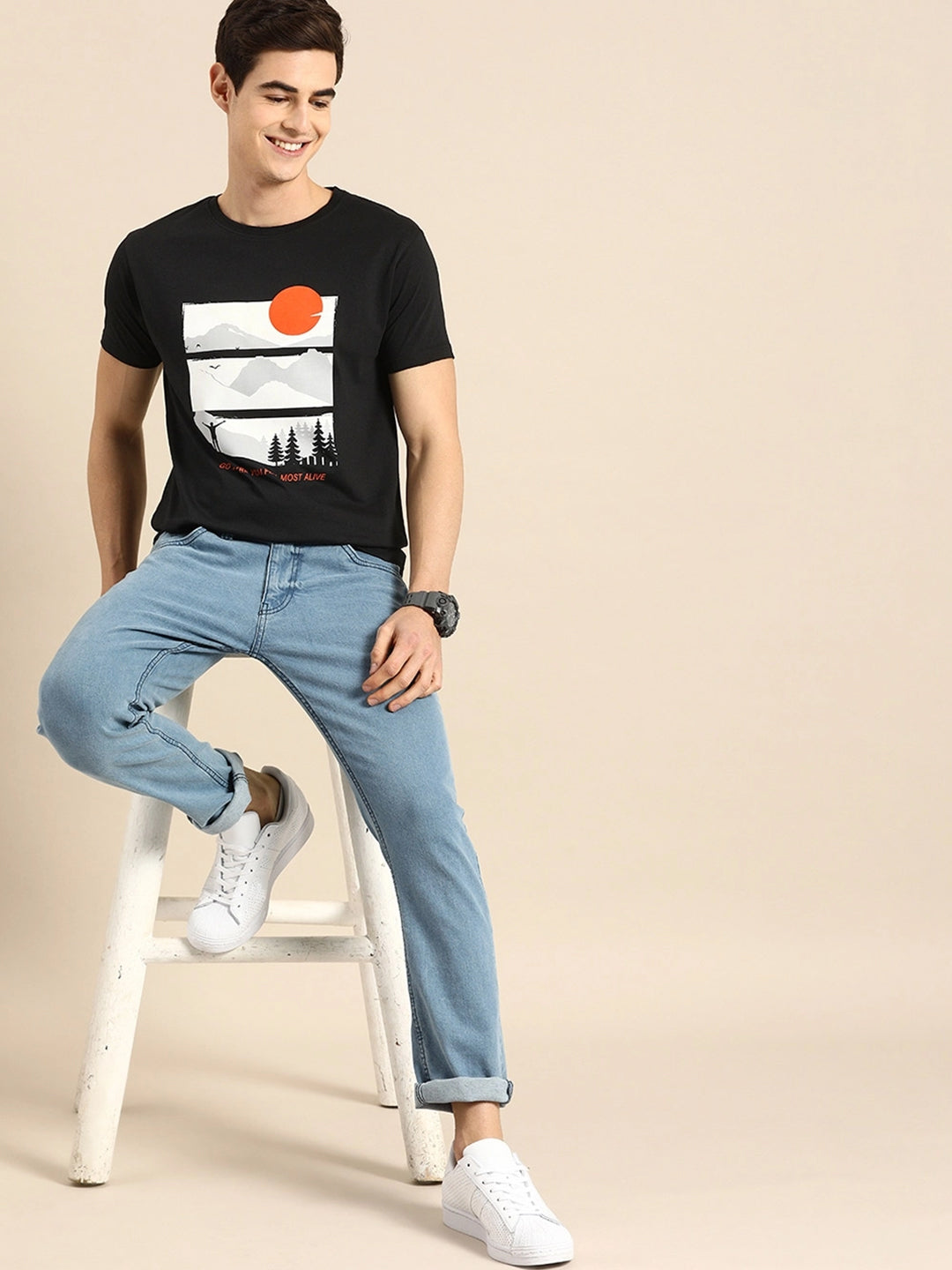 Men's Alive Print Graphic Slim Fit Tee